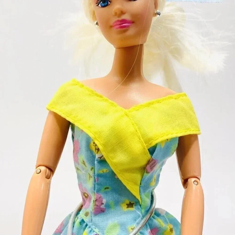 MATTEL BARBIE Doll Blond Hair Articulated Elbow Knees Earrings Dress 12
